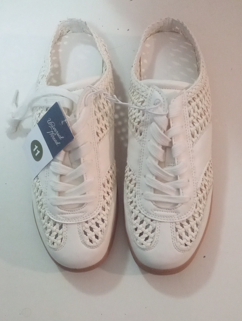 Universal Thread Woven Lace-Up Sneakers White NWT $50 Memory Foam